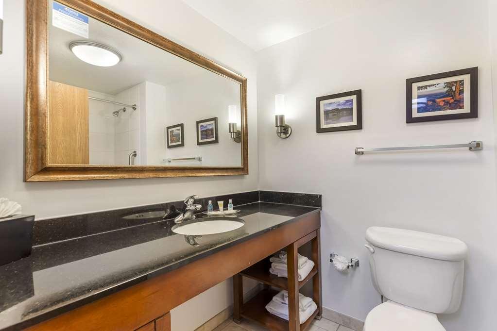 Comfort Suites Longmont Room photo